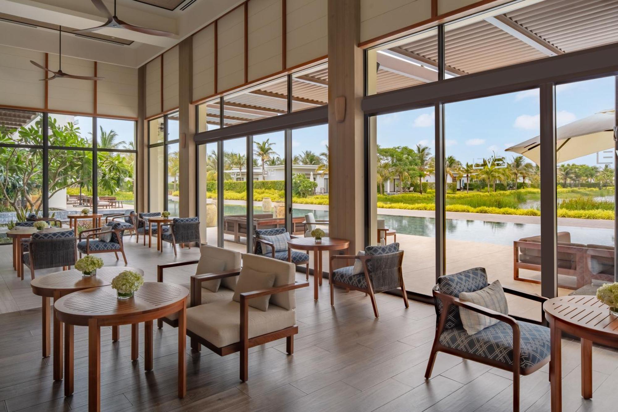 Melia Ho Tram Beach Resort Экстерьер фото The Beach Club